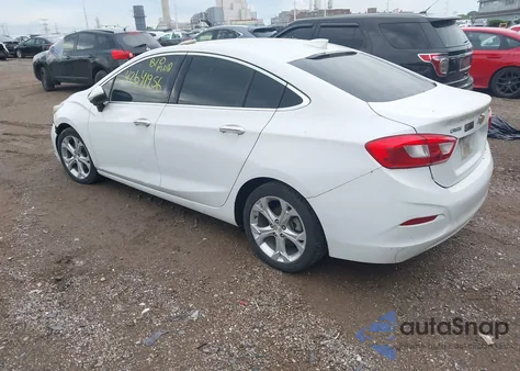 2017 Chevrolet Cruze Premier Auto z USA, uszkodzony, nr VIN 1G1BF5SM8H7105272